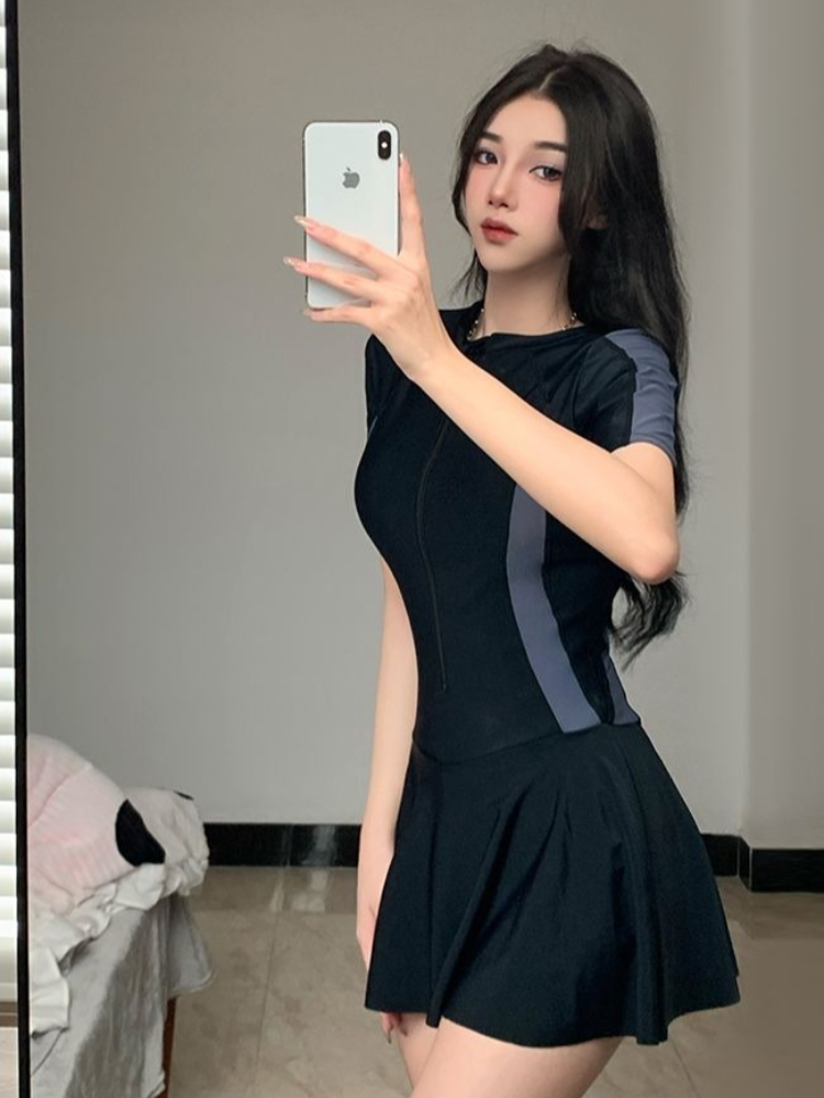 ชุดว่ายน้ำวันพีซแบบสุภาพสำหรับ - Spa & Wellness Hotel Diament Ustroń Zdjęcia บทวิจารณ์และราคา